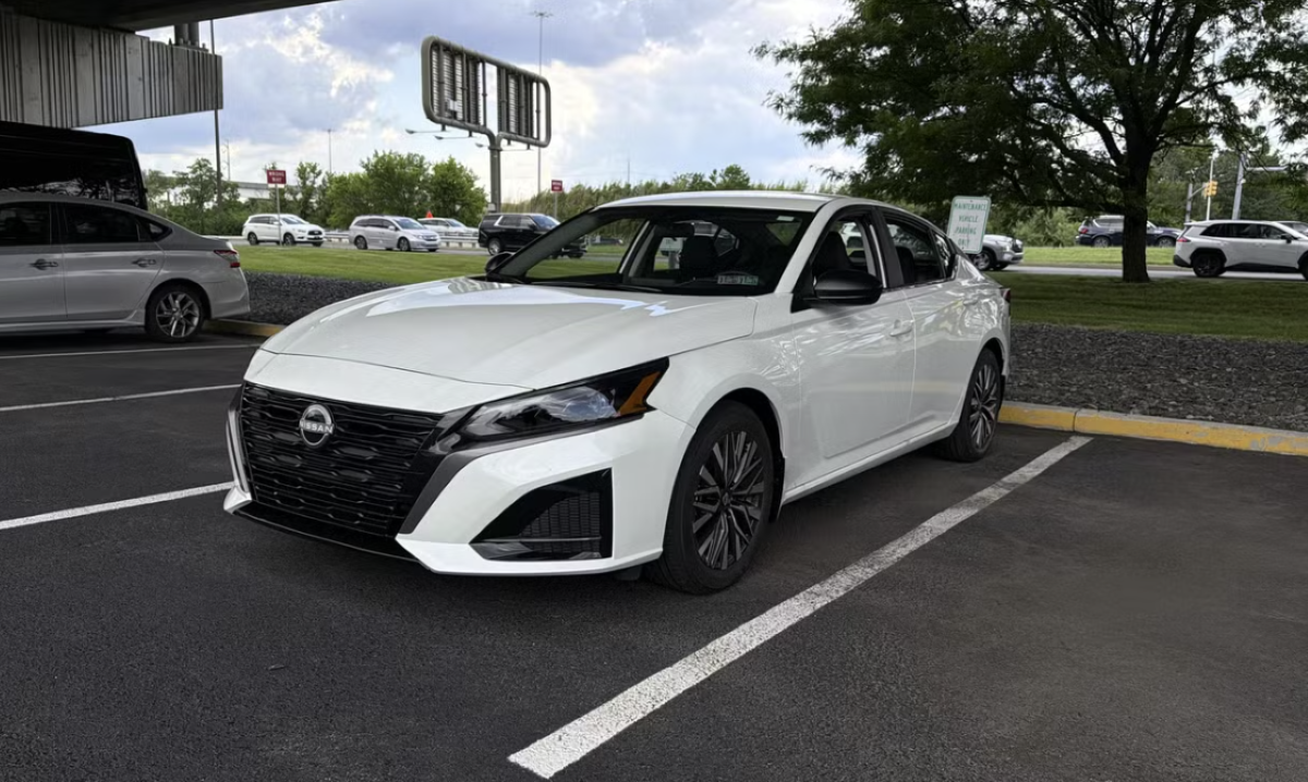 Nissan Altima