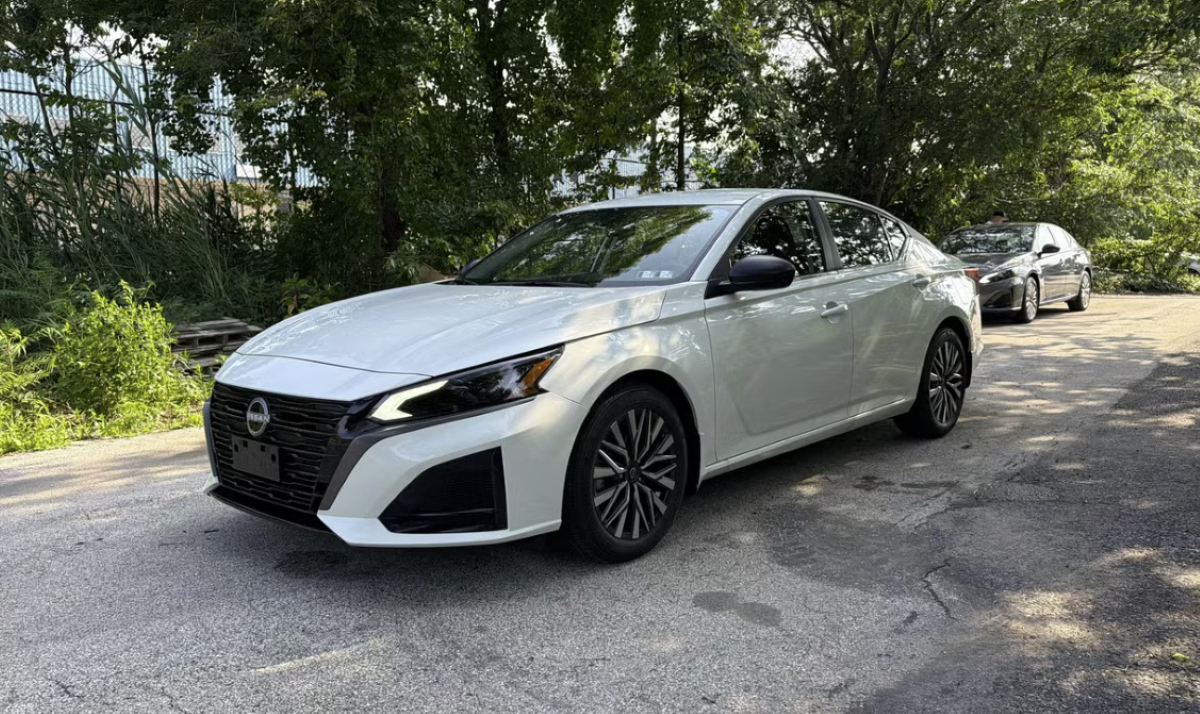 Nissan Altima